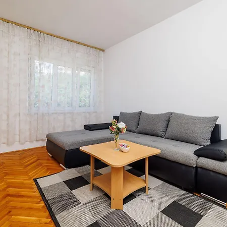 Apartamento Grosses Nur 400 Meter Zum Mit Meerblick, Grillplatz, Wifi, Klima *