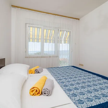 Grosses Nur 400 Meter Zum Mit Meerblick, Grillplatz, Wifi, Klima Crikvenica