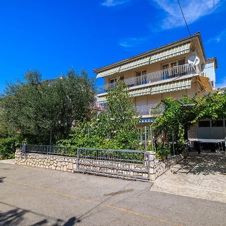 Grosses Nur 400 Meter Zum Mit Meerblick, Grillplatz, Wifi, Klima Lejlighed Crikvenica