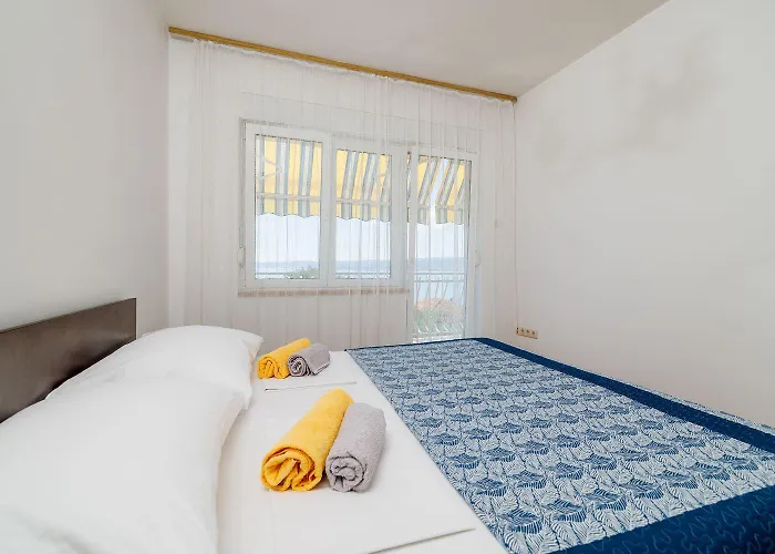 Grosses Nur 400 Meter Zum Mit Meerblick, Grillplatz, Wifi, Klima Crikvenica