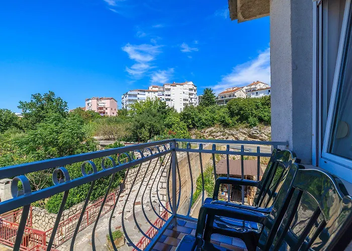 Διαμέρισμα Grosses Nur 400 Meter Zum Mit Meerblick, Grillplatz, Wifi, Klima Crikvenica