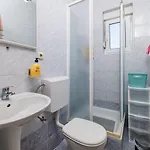 Apartment Grosses Nur 400 Meter Zum Mit Meerblick, Grillplatz, Wifi, Klima