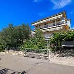 Grosses Nur 400 Meter Zum Mit Meerblick, Grillplatz, Wifi, Klima Apartment Crikvenica
