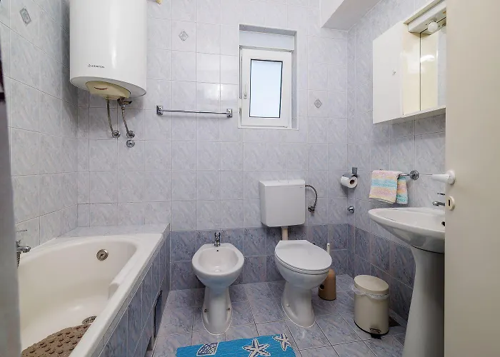 Grosses Nur 400 Meter Zum Mit Meerblick, Grillplatz, Wifi, Klima * Crikvenica
